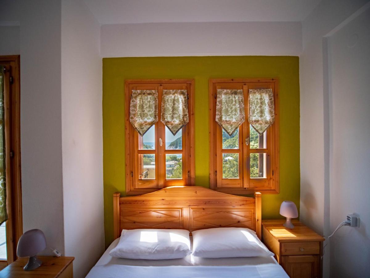 Olive House In Damouchari With A Sea View - Delicious Houses Eksteriør billede